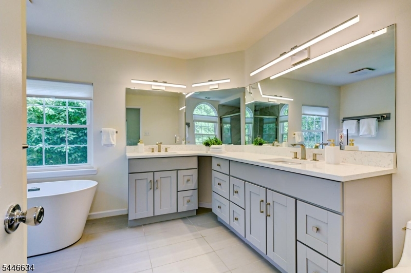 56 Liberty Ridge Road Bernards, NJ 07920 - Photo 23 of 40