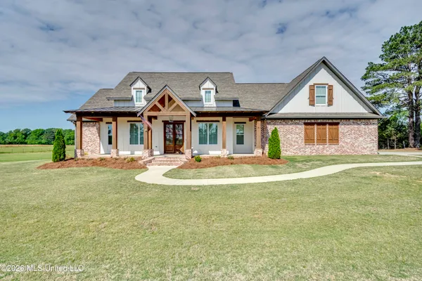 $759,000 | 901 Sharon Road, Canton, MS 39046
