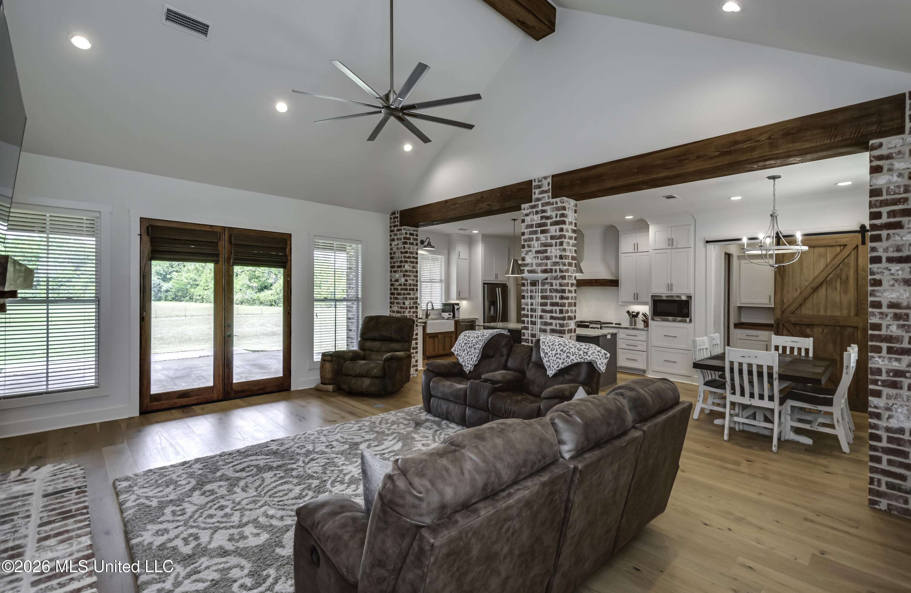 901 Sharon Road Canton, MS 39046 - Photo 12 of 87 901 Sharon Road--22