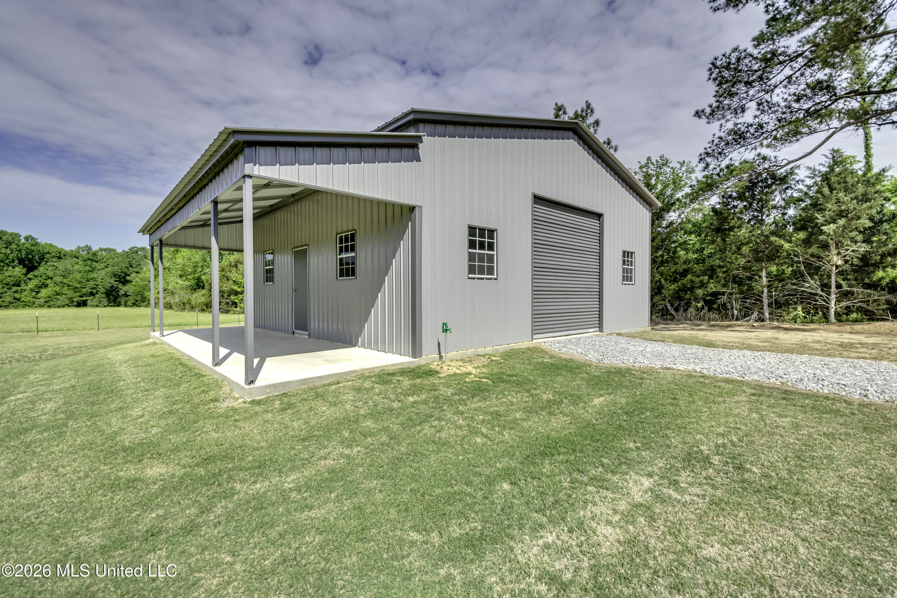 901 Sharon Road Canton, MS 39046 - Photo 57 of 87 901 Sharon Road--10