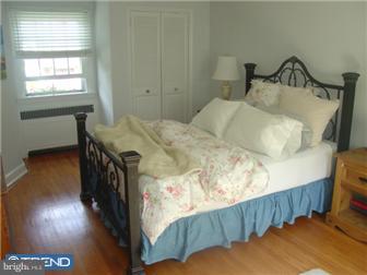 52 West Chelfield Road Glenside, PA 19038 - Photo 8 of 12 Bedroom - Main