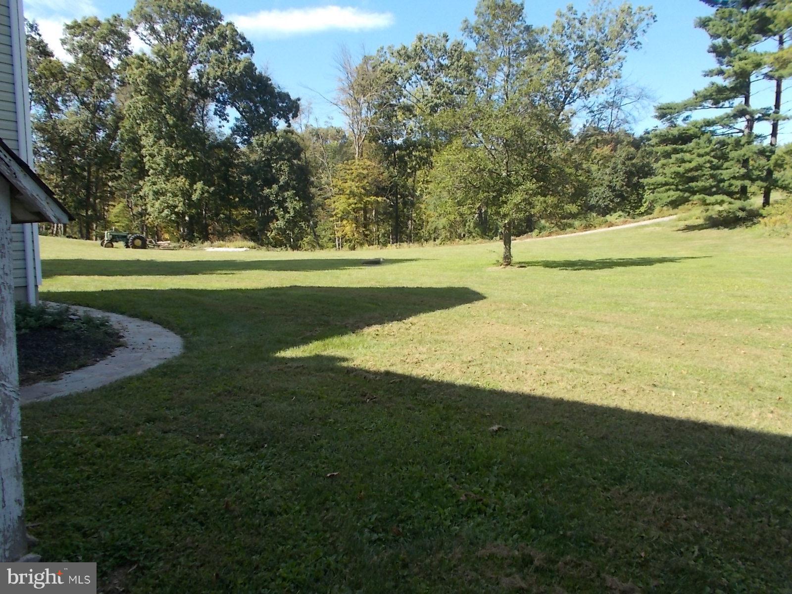 11346 Green Valley Road Union Bridge, MD 21791 - Photo 18 of 23 Large Rear Yard