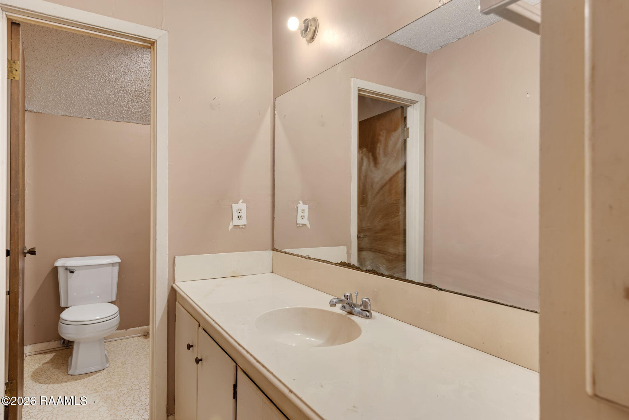 1026 Thibodeaux Road Breaux Bridge, LA 70517 - Photo 22 of 29 21-web-or-mls-1026 Thibodeaux Rd-21