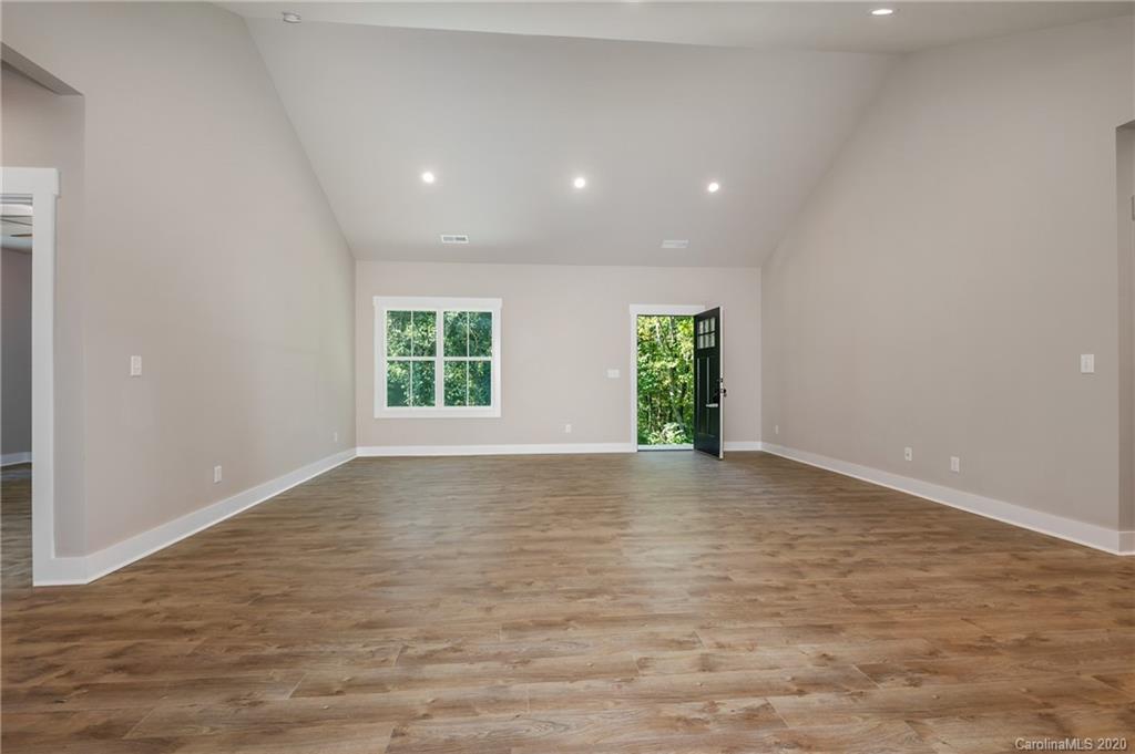 17 McDaniel Road Fletcher, NC 28732 - Photo 14 of 28 Gallery Image 14