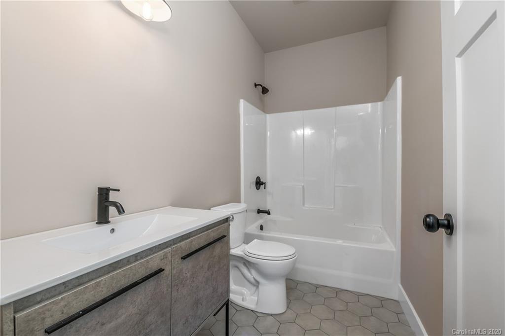 17 McDaniel Road Fletcher, NC 28732 - Photo 21 of 28 Gallery Image 21