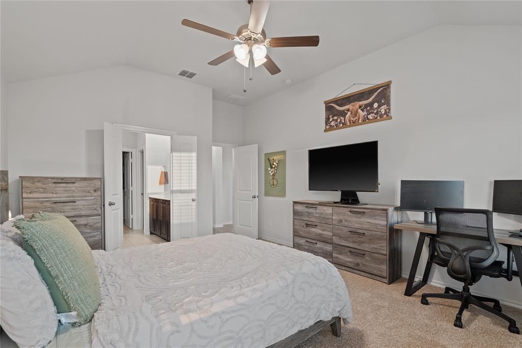 752 Ruellia Street Weatherford, TX 76086 - Photo 22 of 31