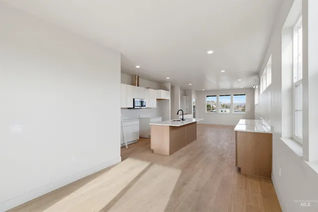 $460,000 | 995 Edington Avenue, Moscow, ID 83843