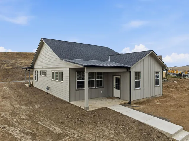 $460,000 | 995 Edington Avenue, Moscow, ID 83843