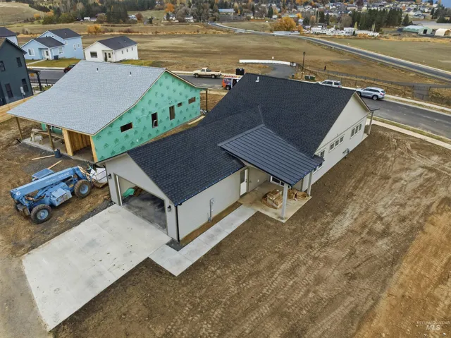 $460,000 | 995 Edington Avenue, Moscow, ID 83843