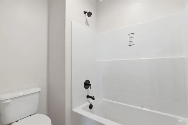 $460,000 | 995 Edington Avenue, Moscow, ID 83843