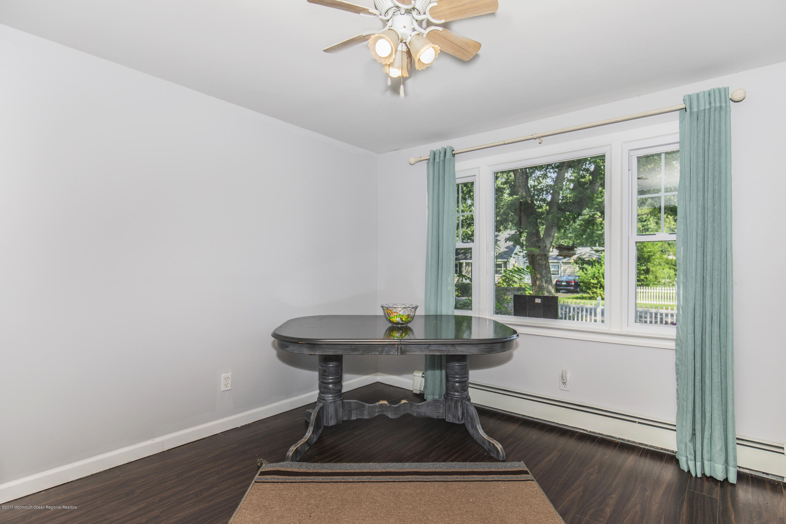 514 Middle Lane Howell, NJ 07731 - Photo 14 of 22 514MiddleLn_12