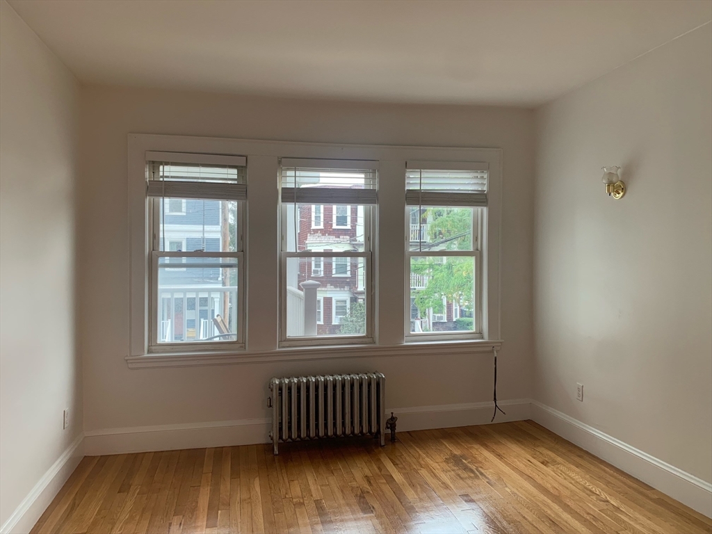 29 Gibson Street, Unit 2L Boston, MA 02122 - Photo 6 of 11
