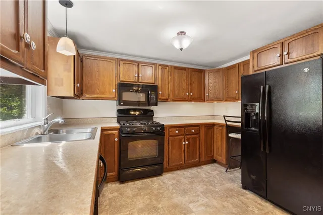 $269,900 | 624 Valley Drive West, Sullivan, NY 13037