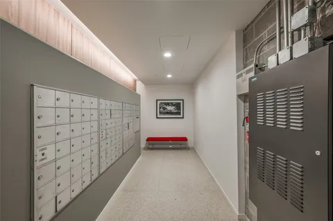 $150,000 | 3600 Montrose Boulevard, Unit 405, Houston, TX 77006