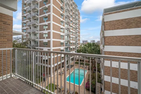 $150,000 | 3600 Montrose Boulevard, Unit 405, Houston, TX 77006