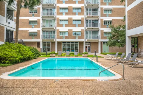 $150,000 | 3600 Montrose Boulevard, Unit 405, Houston, TX 77006