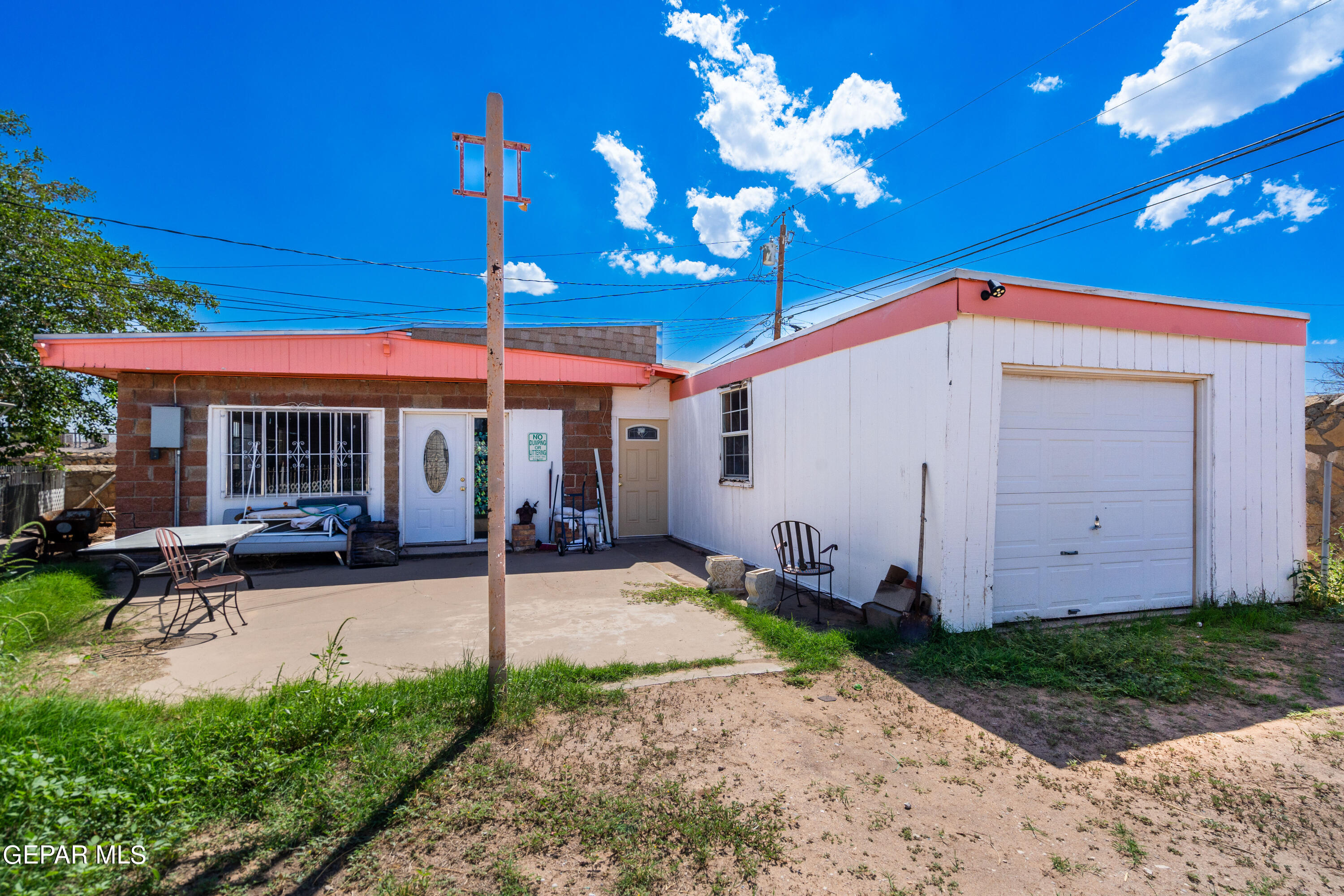 7828 Caliche Drive El Paso, TX 79915 - Photo 23 of 34 a view of a house with patio