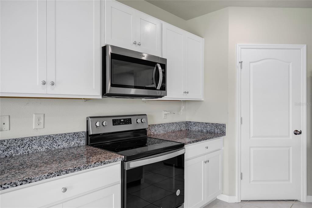 529 Talisi Loop St. Cloud, FL 34771 - Photo 5 of 48