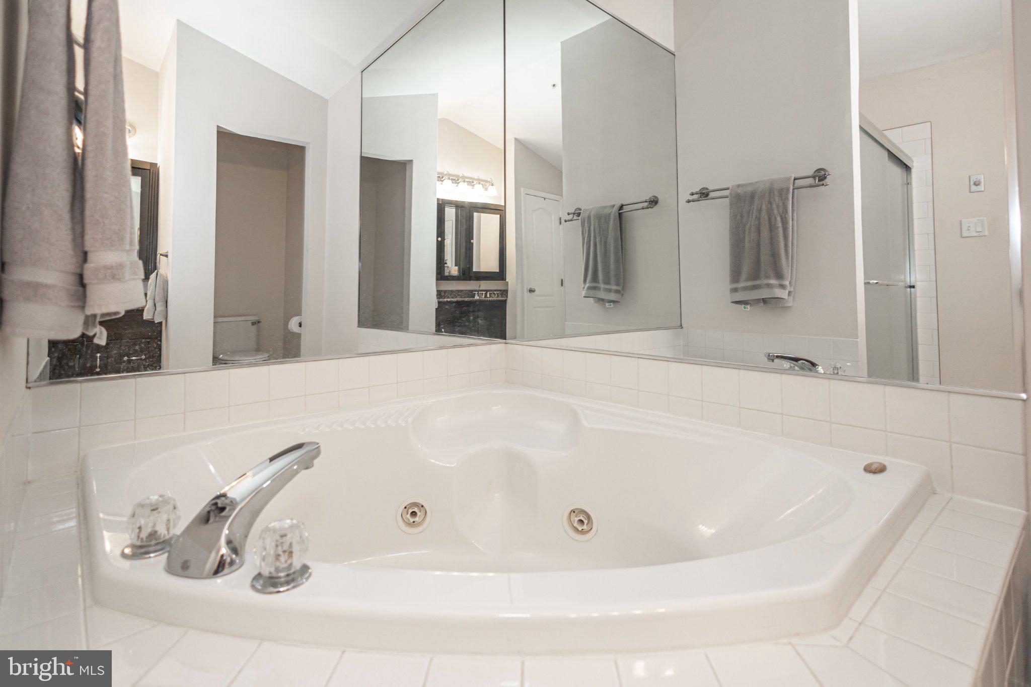 4547 Old Oak Road Doylestown, PA 18902 - Photo 28 of 50 Gallery Image 28