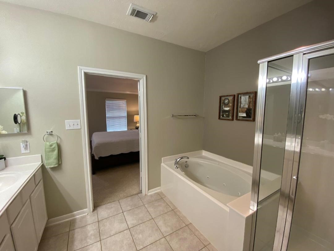 26 Baccara Place Conroe, TX 77384 - Photo 12 of 20