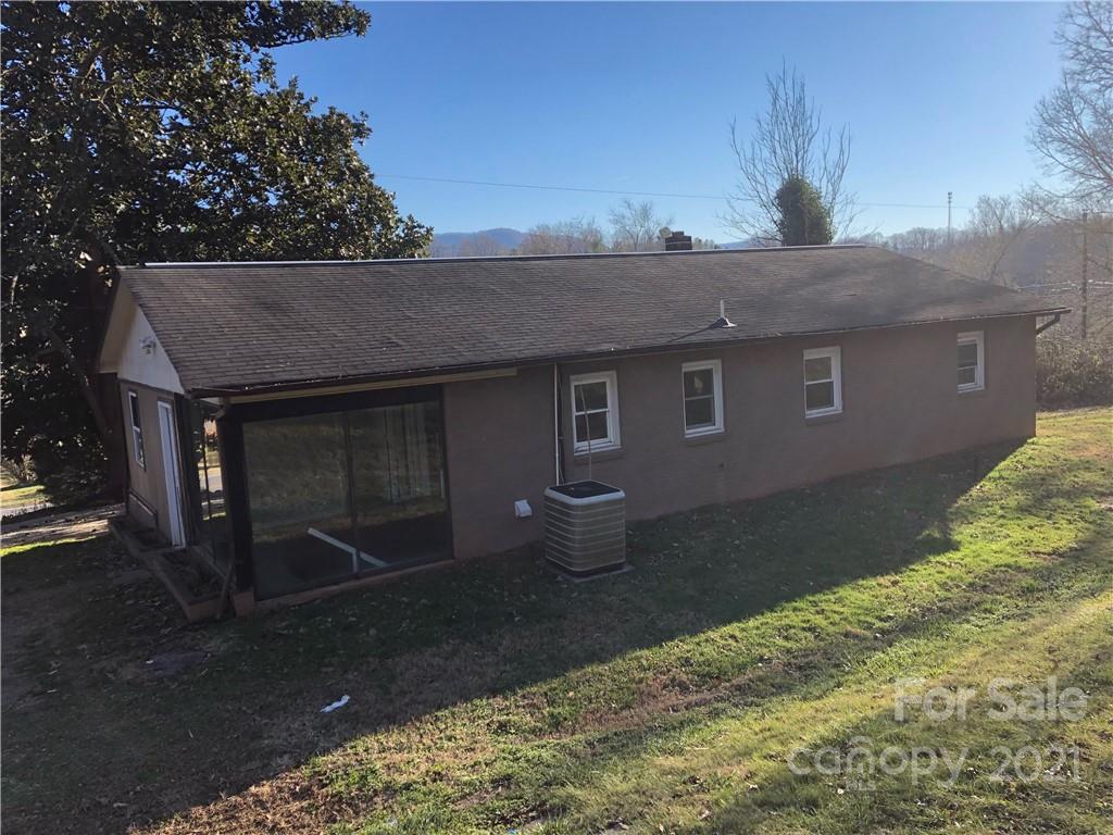 1570 Propst Road Morganton, NC 28655 - Photo 16 of 17 Gallery Image 16