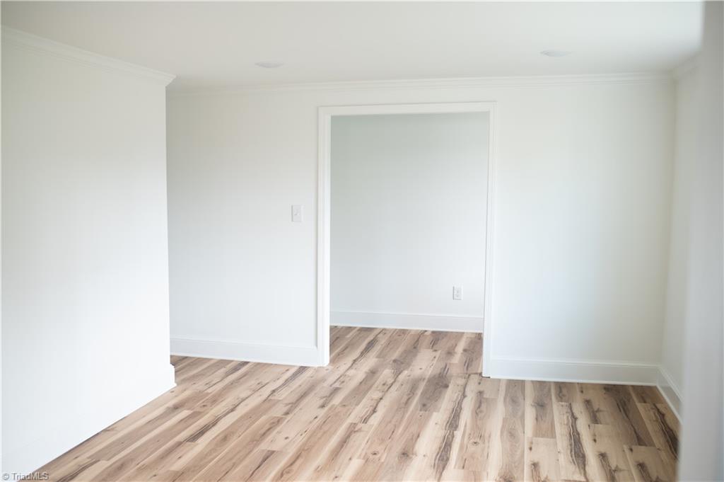 301 East Dalton Road King, NC 27021 - Photo 10 of 22