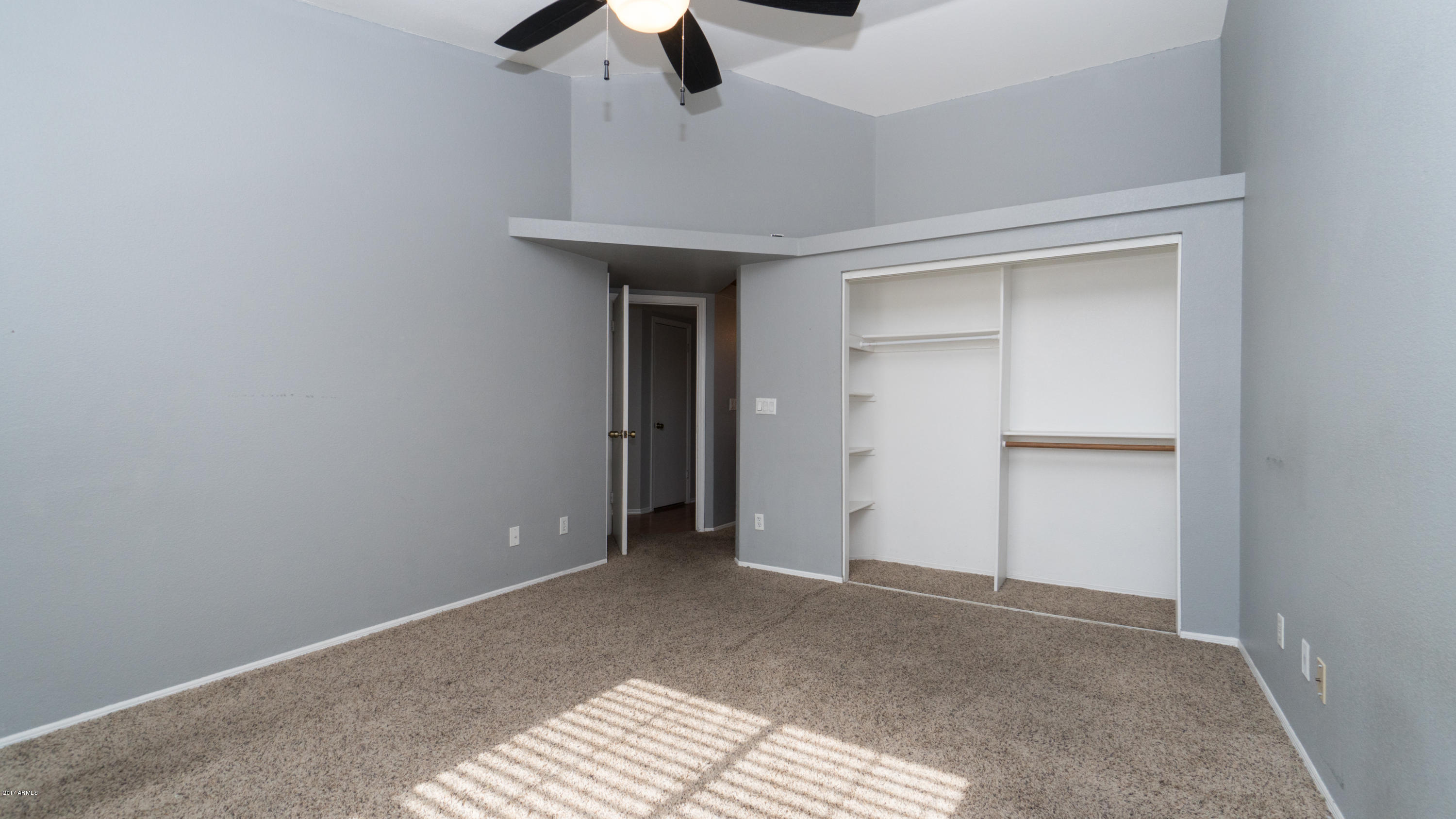 7932 West Wethersfield Road Peoria, AZ 85381 - Photo 17 of 43 7932 W Wethersfield-17