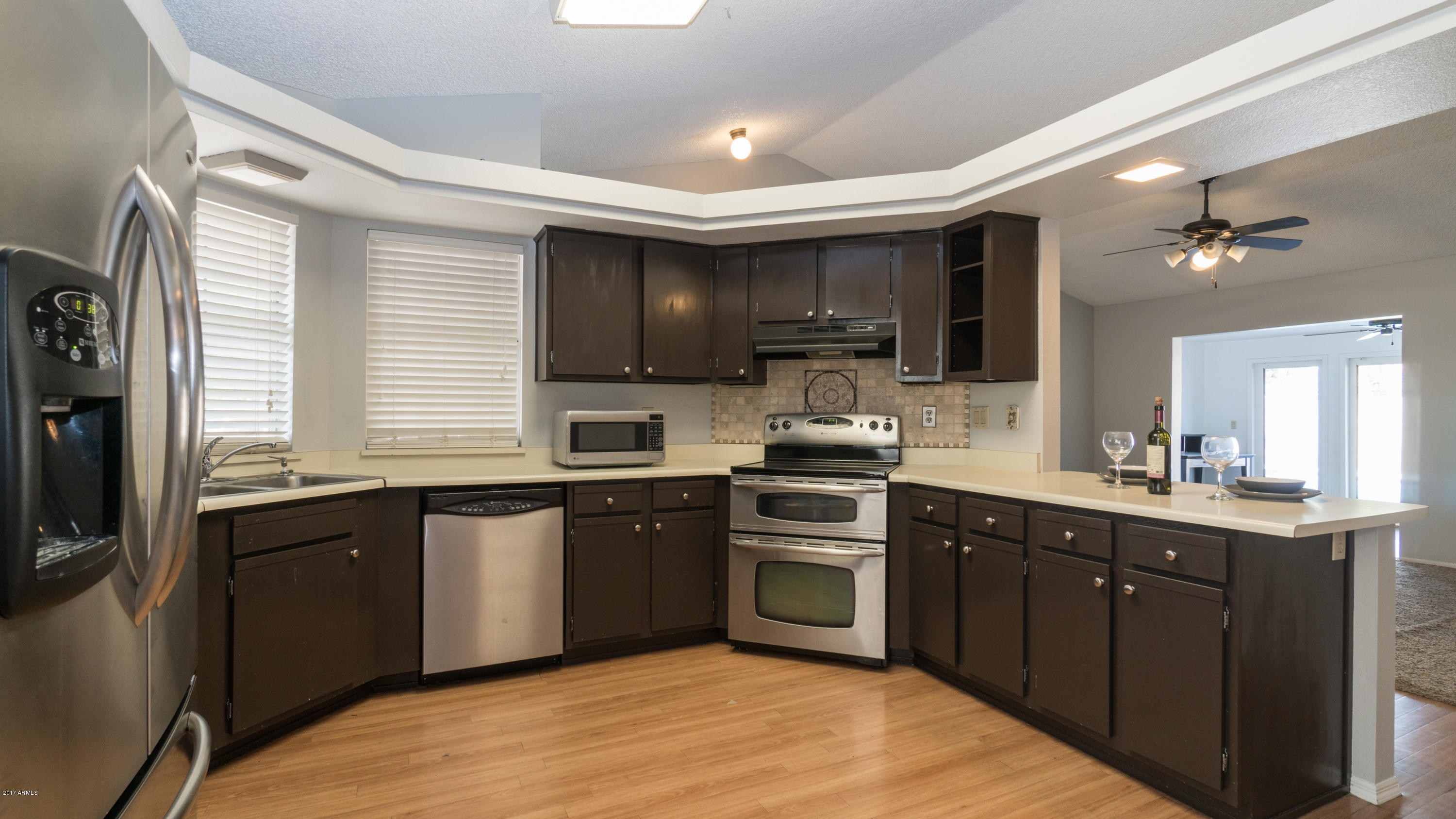 7932 West Wethersfield Road Peoria, AZ 85381 - Photo 2 of 43 7932 W Wethersfield-11