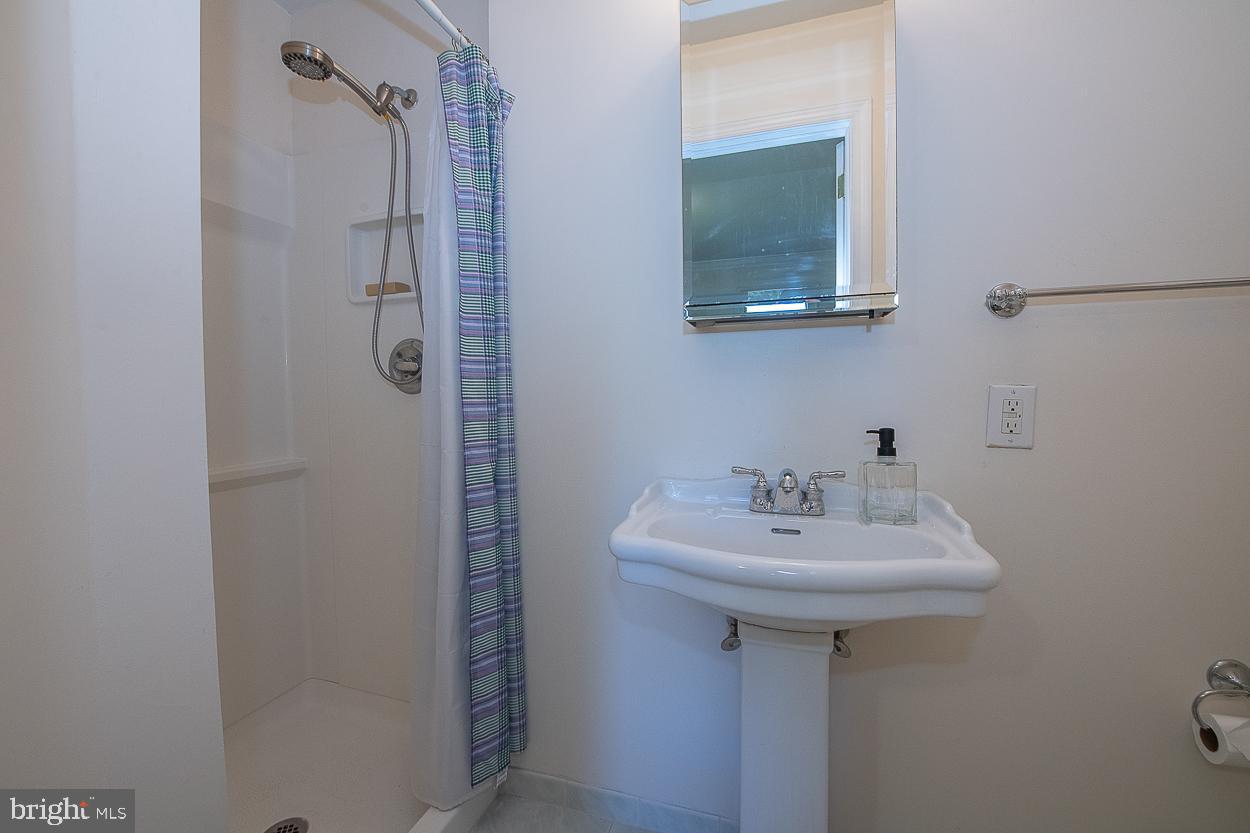 1117 Conshohocken State Road Gladwyne, PA 19035 - Photo 27 of 37