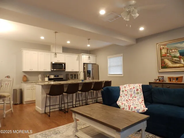 $1,900 | 159 West Bay Way, Lavallette, NJ 08735