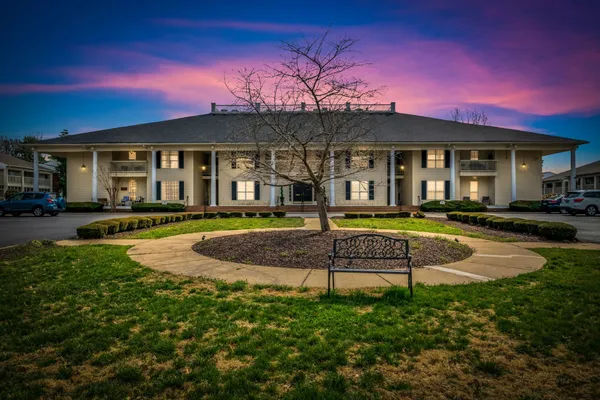 $204,900 | 1280 Middle Tennessee Boulevard, Unit B14, Murfreesboro, TN 37130