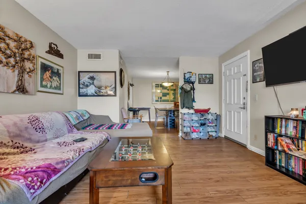 $204,900 | 1280 Middle Tennessee Boulevard, Unit B14, Murfreesboro, TN 37130