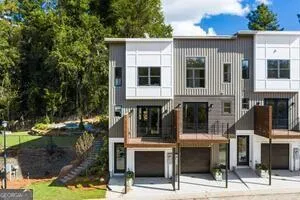 a view of house with outdoor space