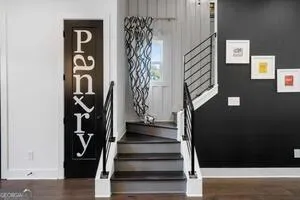 a view of an entryway