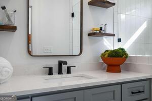 2328 Mason Drive Atlanta, GA 30316 - Photo 5 of 40 a view of a kitchen with a potted plant
