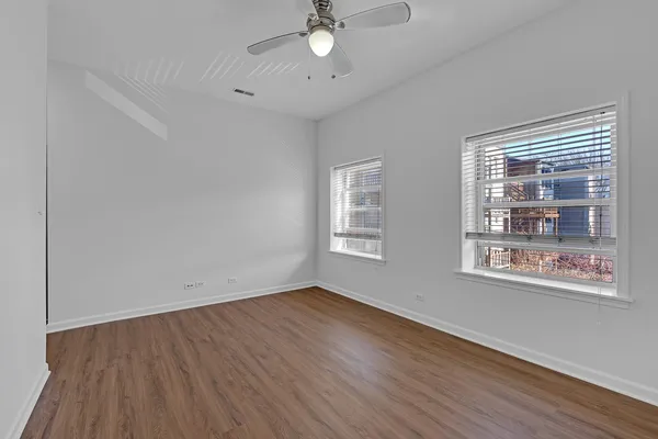 $345,000 | 1951 West Foster Avenue, Unit 2ME, Chicago, IL 60640