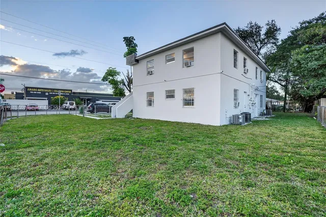 $2,300 | 4801 Northwest 33rd Avenue, Unit 4803, Miami, FL 33142