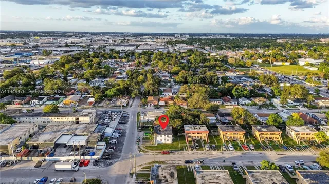 $2,300 | 4801 Northwest 33rd Avenue, Unit 4803, Miami, FL 33142