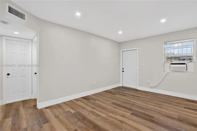 $2,300 | 4801 Northwest 33rd Avenue, Unit 4803, Miami, FL 33142