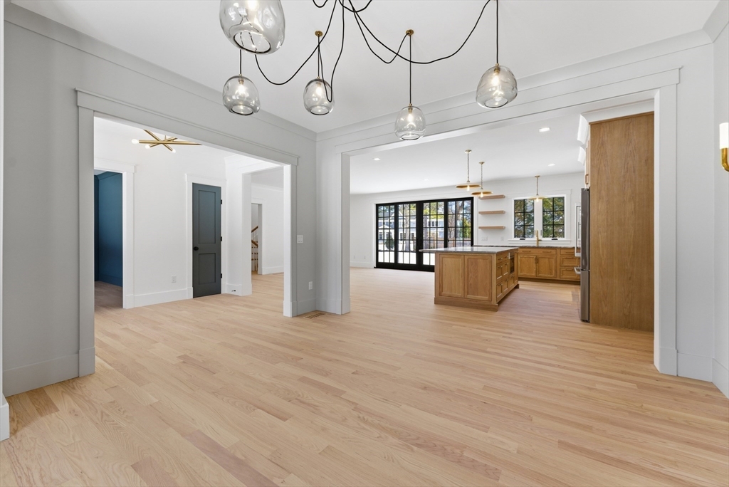 51 Revolutionary Road Concord, MA 01742 - Photo 5 of 32