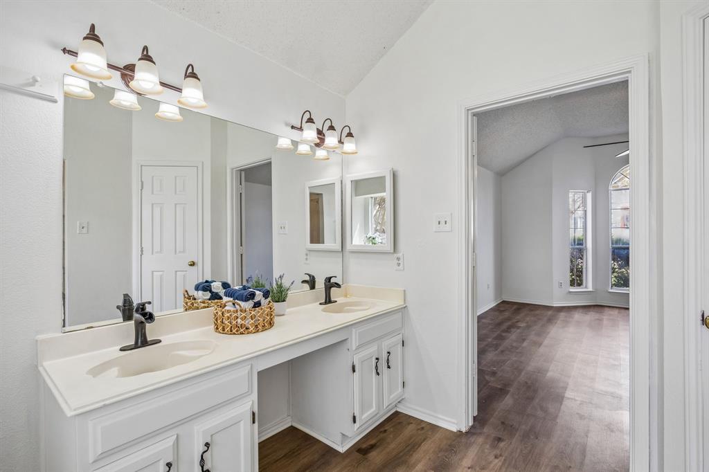 1009 Ridgemont Drive Allen, TX 75002 - Photo 17 of 26