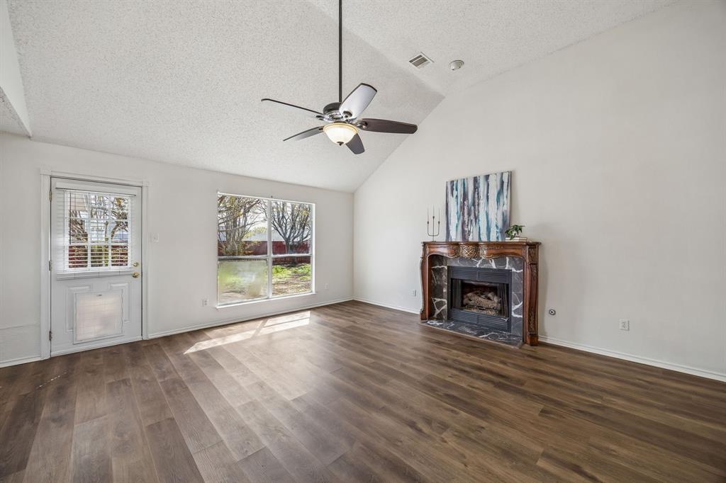 1009 Ridgemont Drive Allen, TX 75002 - Photo 3 of 26