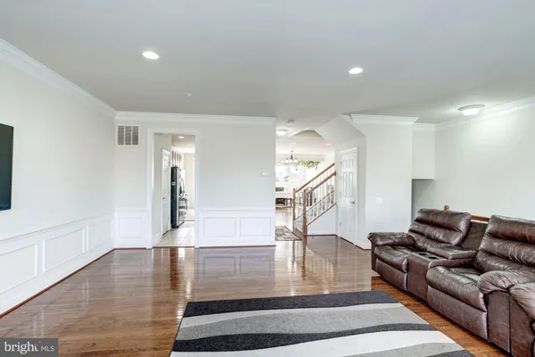 $3,495 | 42749 Wilmar Square, Broadlands, VA 20148