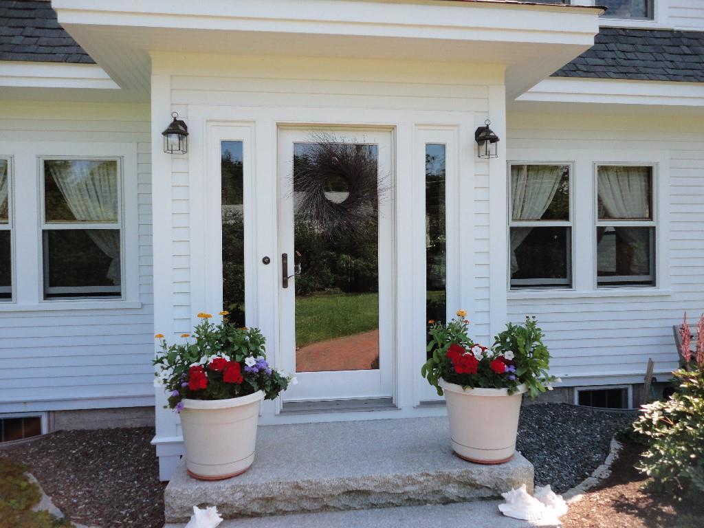 140 Reach Road Brooklin, ME 04616 - Photo 5 of 27 Front door entrance.