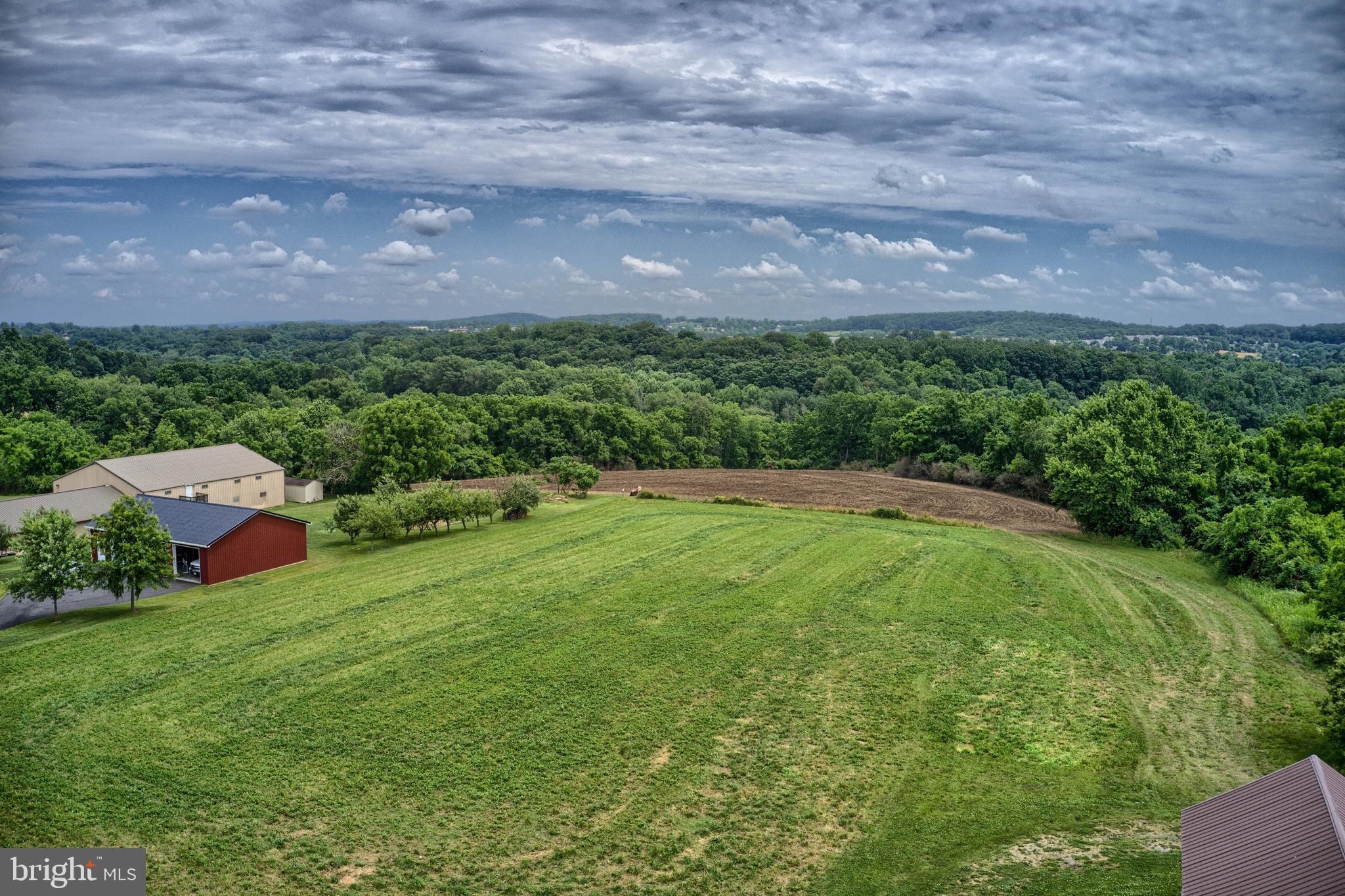 1859 Stoverstown Road Spring Grove, PA 17362 - Photo 31 of 38