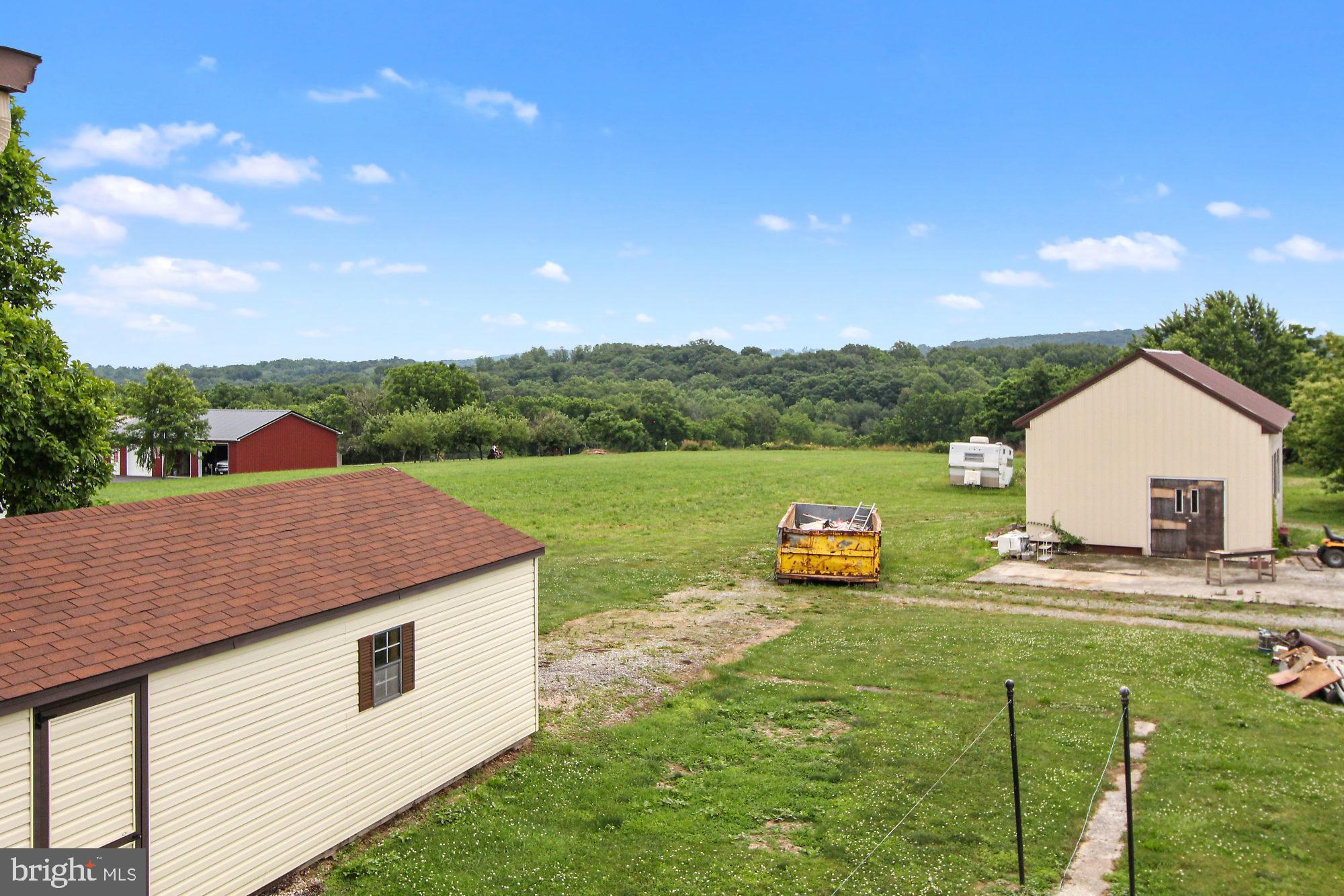 1859 Stoverstown Road Spring Grove, PA 17362 - Photo 5 of 38
