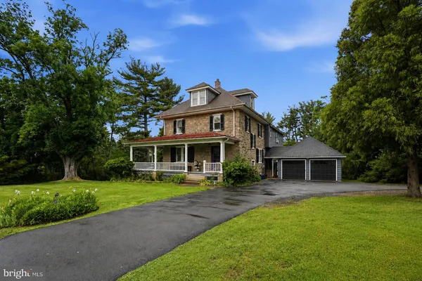 $980,000 | 1622 Jarrettown Road,  Dresher, PA 19025