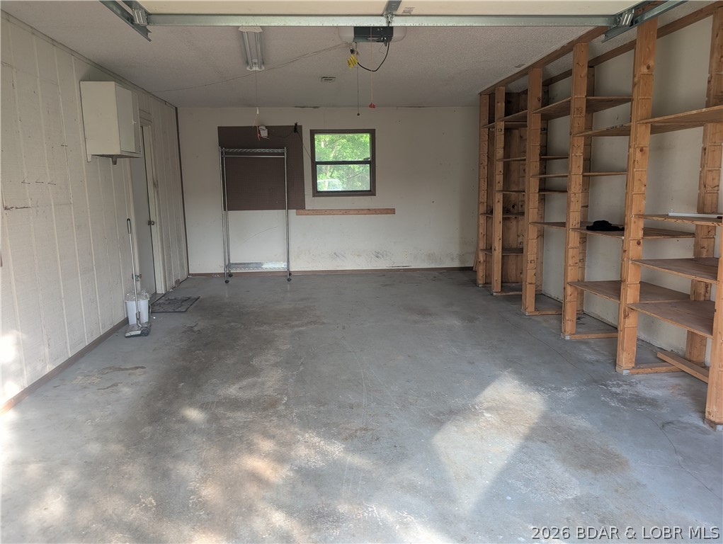 278 Ball Park Road Camdenton, MO 65020 - Photo 4 of 24 Garage
