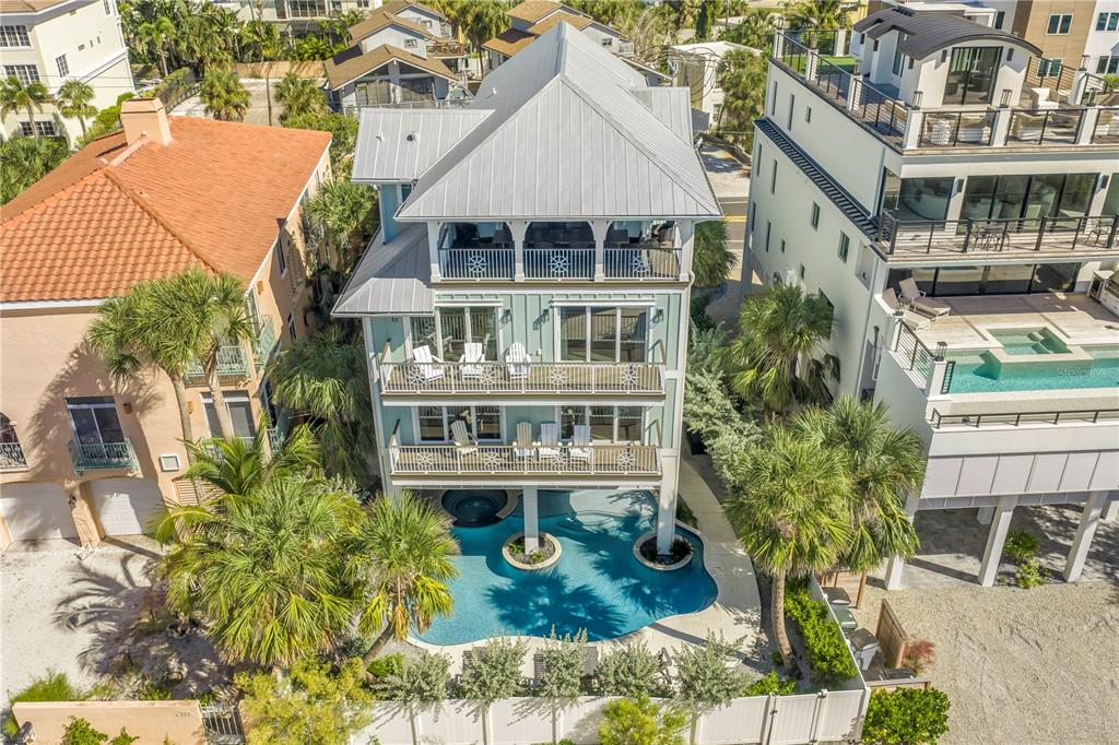 316 Beach Road Sarasota, FL 34242 - Photo 3 of 98