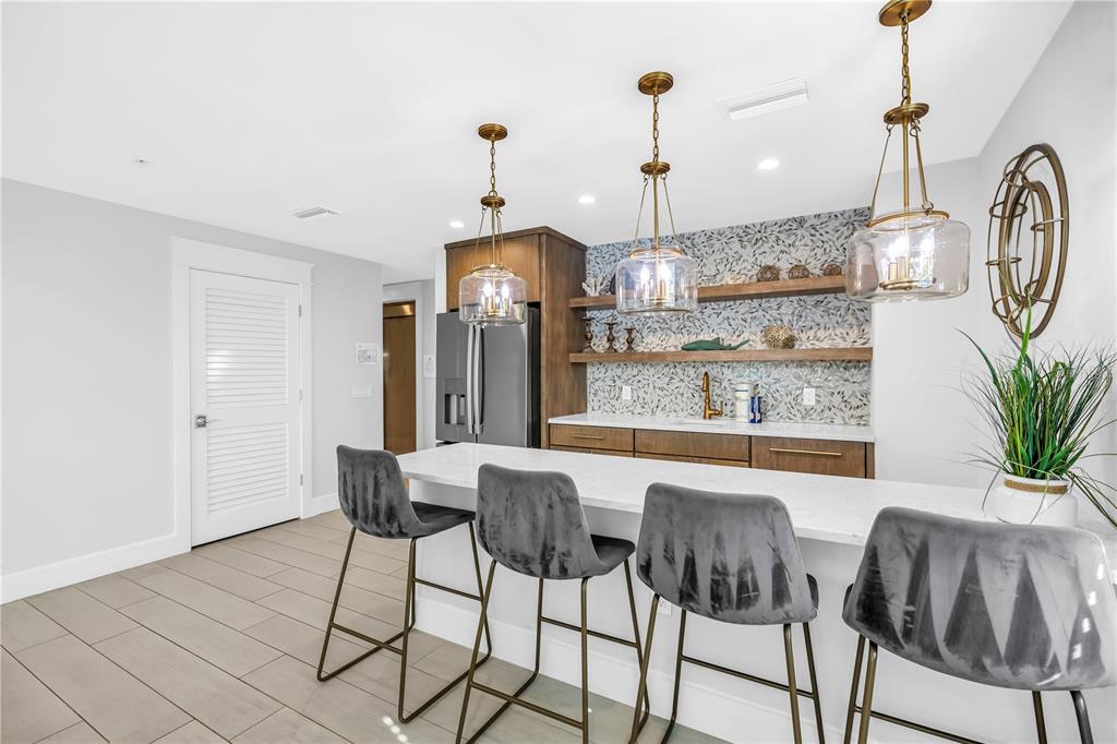 316 Beach Road Sarasota, FL 34242 - Photo 54 of 98